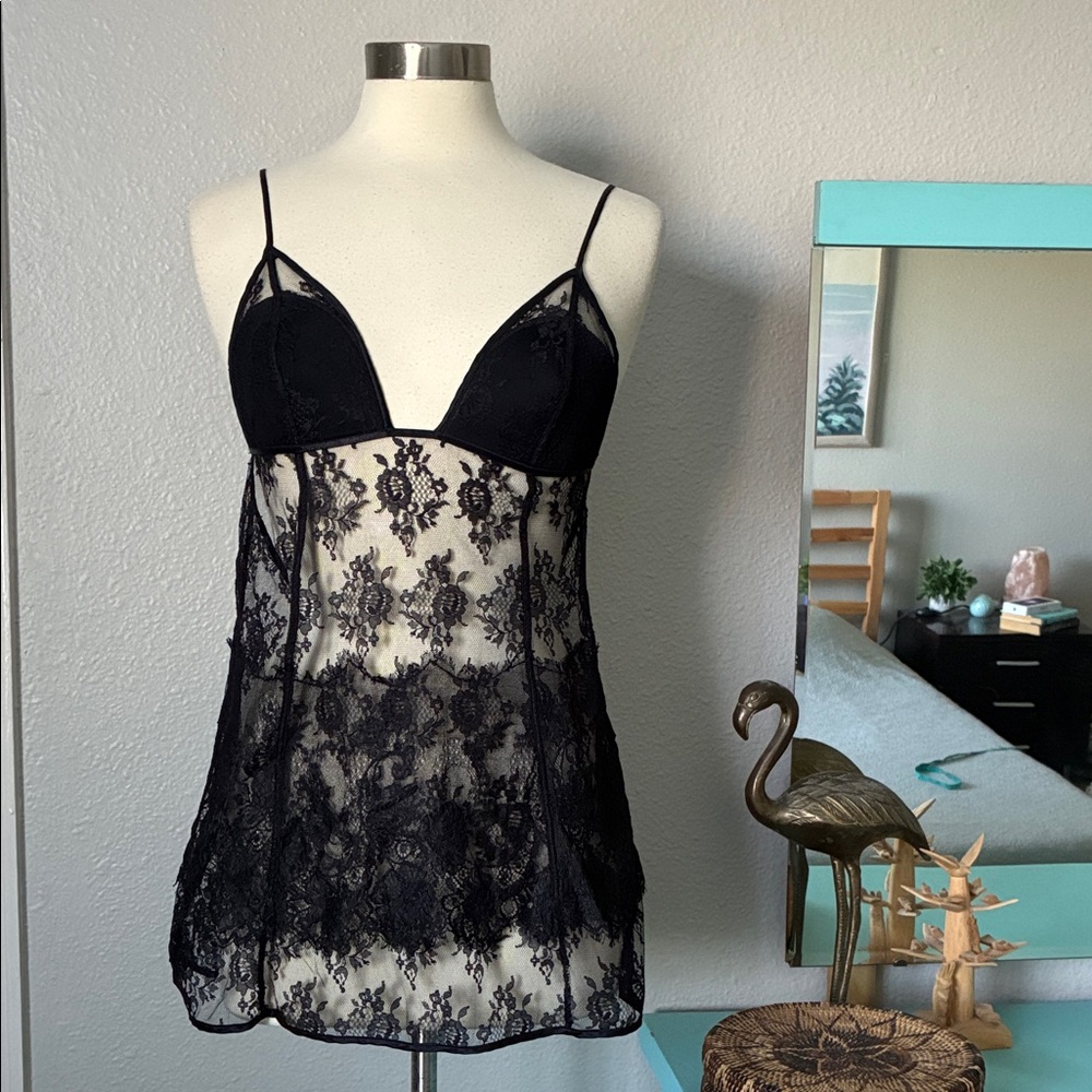 Victoria's Secret Very Sexy Black Floral Lace Sheer Chemise Lingerie Medium